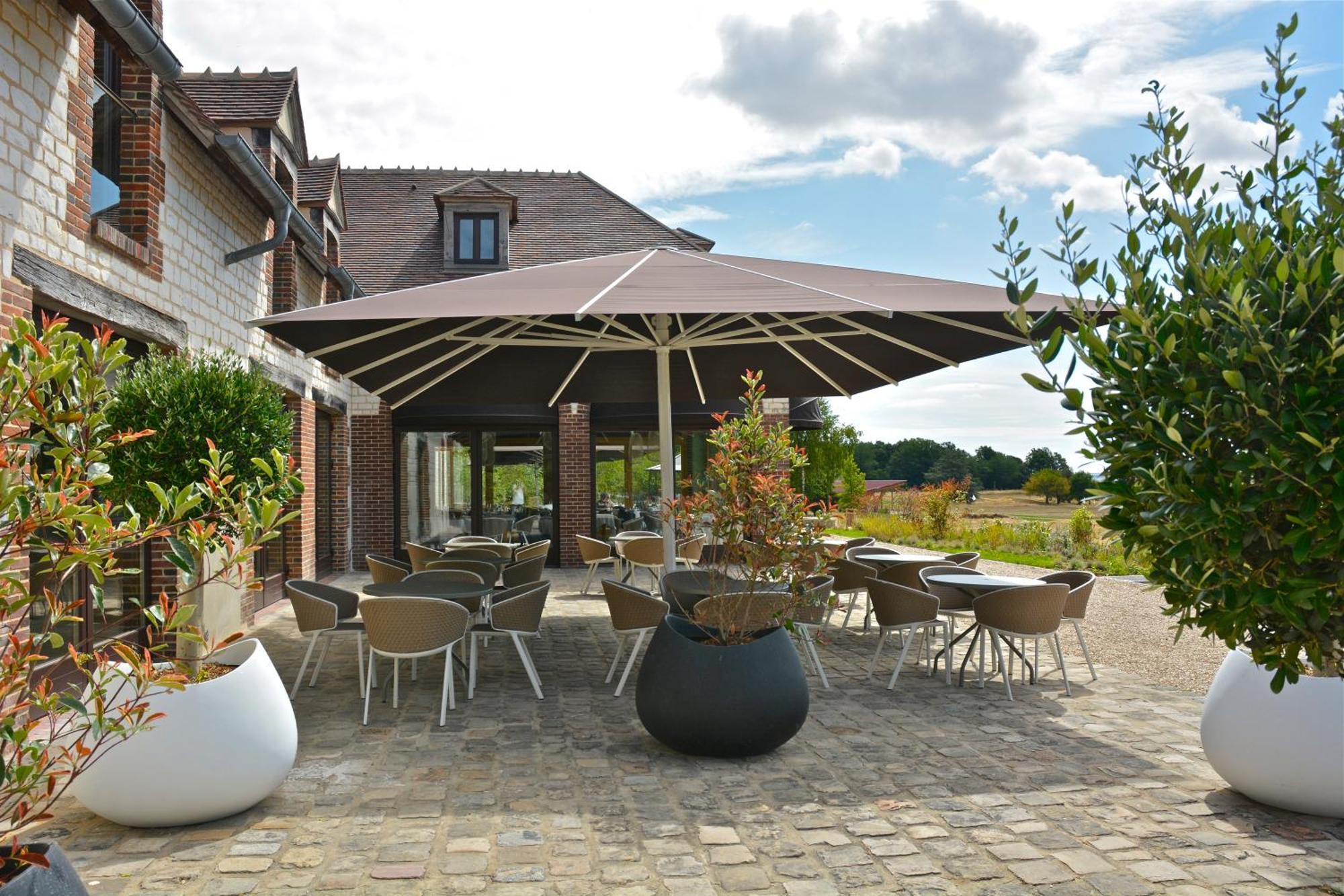 Domaine Du Roncemay - Hotel, Restaurants, Spa & Golf Aillant-sur-Tholon Eksteriør bilde