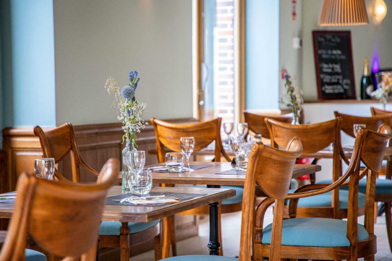 Domaine Du Roncemay - Hotel, Restaurants, Spa & Golf Aillant-sur-Tholon Eksteriør bilde