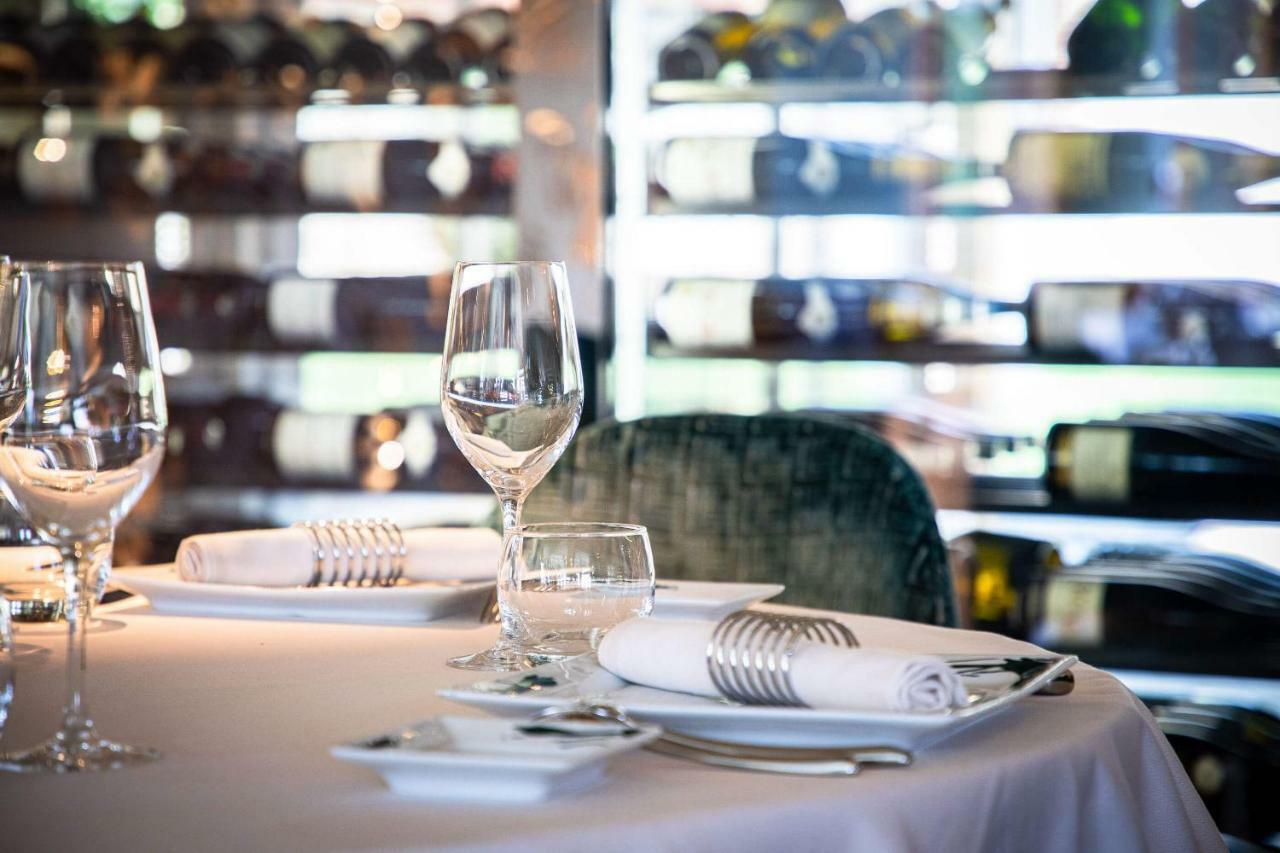 Domaine Du Roncemay - Hotel, Restaurants, Spa & Golf Aillant-sur-Tholon Eksteriør bilde